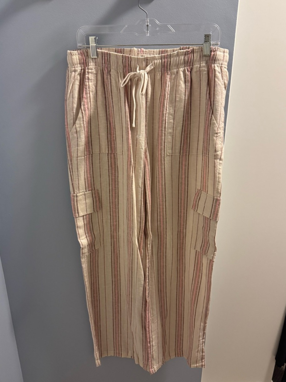 Women’s Roxy Linen Beige Striped Cargo Drawstring Pants